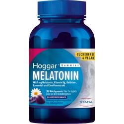 Eine blaue Flasche mit zuckerfreien, veganen Melatonin-Gummis für besseren Schlaf.